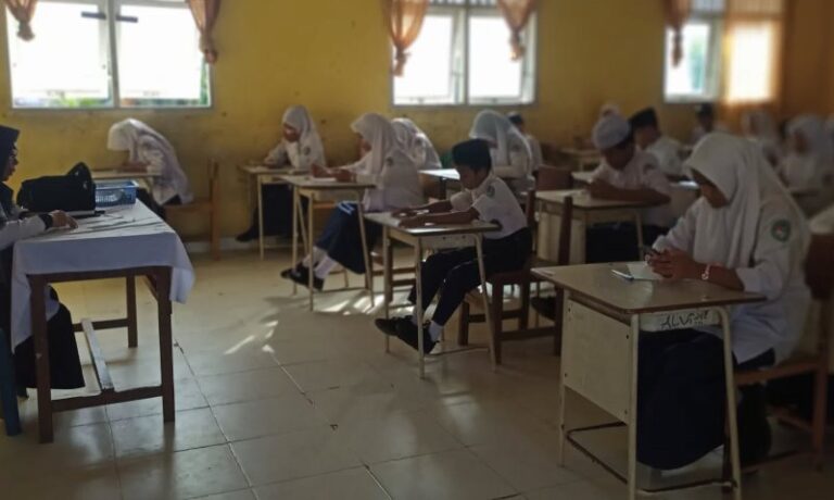 Ujian Semester Genap